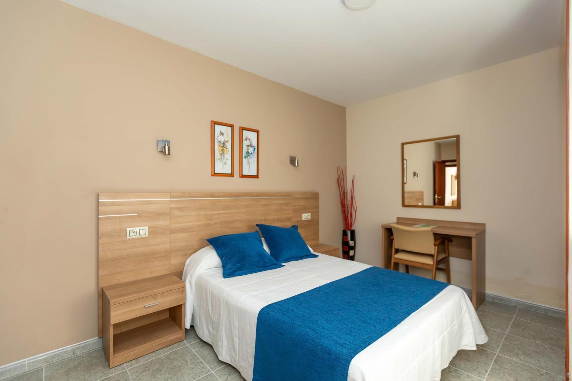 Hotel Foxos Playa de la Lanzada ภายนอก รูปภาพ